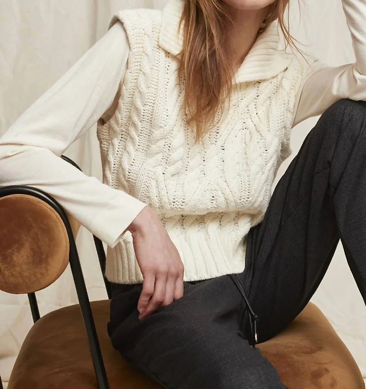 V-Neck Knit TopsSweater With Knit Sleeves In Ivory