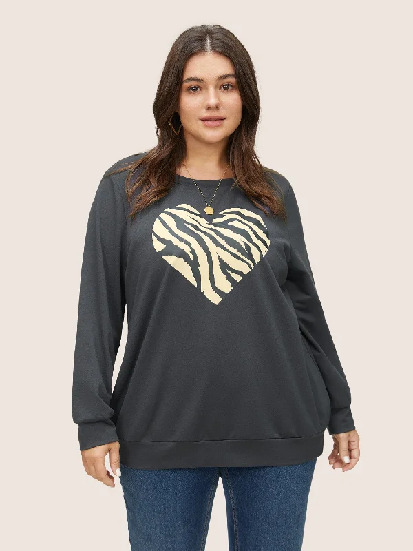 Yoga SweatshirtsHeart Pattern Contrast Crew Neck Sweatshirt