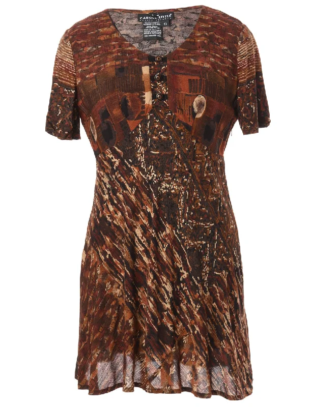 Urban T-ShirtsLabel Short Sleeved Short Dress