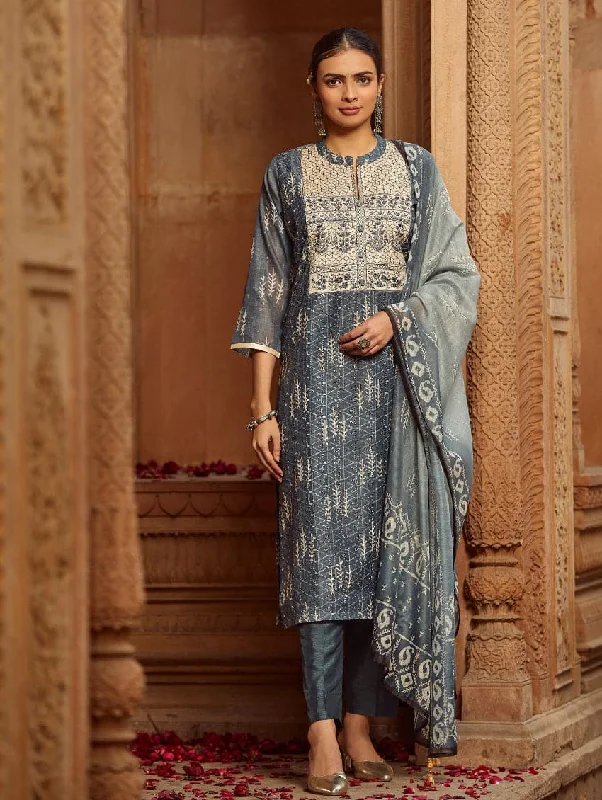 Embroidered Chanderi Silk Suit Set 3669