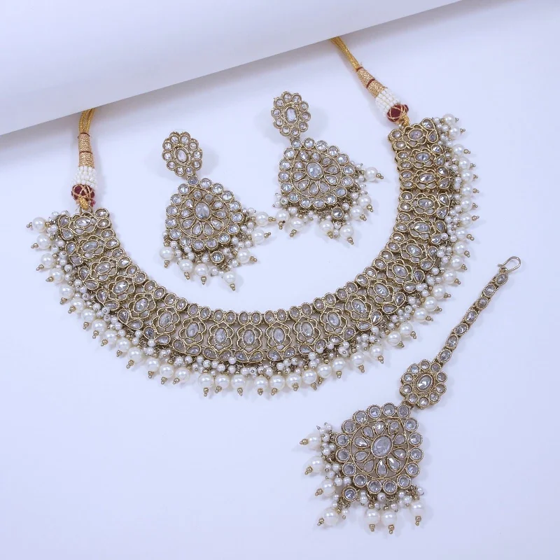 Ethereal Elegance Beaded Glass Jewelry Set-SNTDC-19