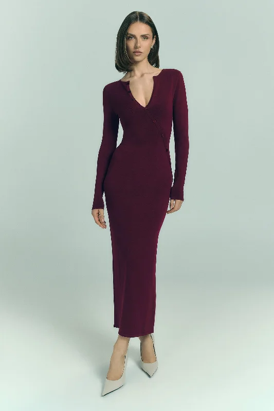 Tutu DressMaria Long Sleeve Buttoned Knit Maxi Dress - Plum