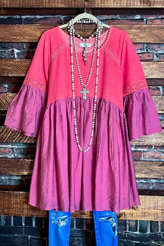 TunicTopDiamondAS CUTE AS THEY COME CORAL & MAUVE TUNIC