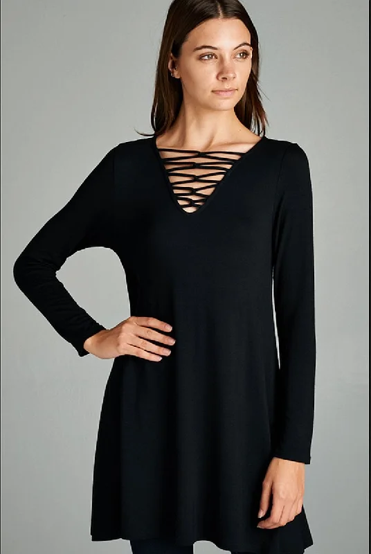 TunicTopQuartzCriss Cross Tunic, Black